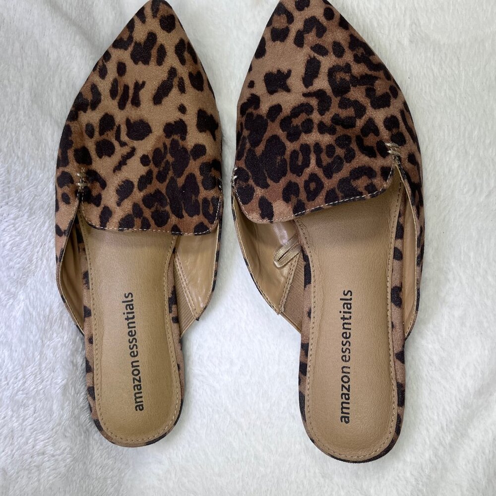 Leopard Print Slip-on Mules 6.5 Slides